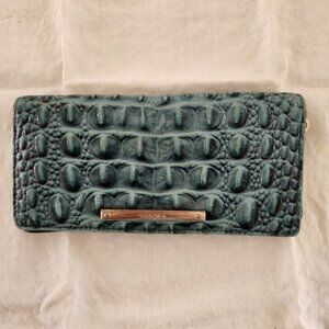 Brahmin Wallet
